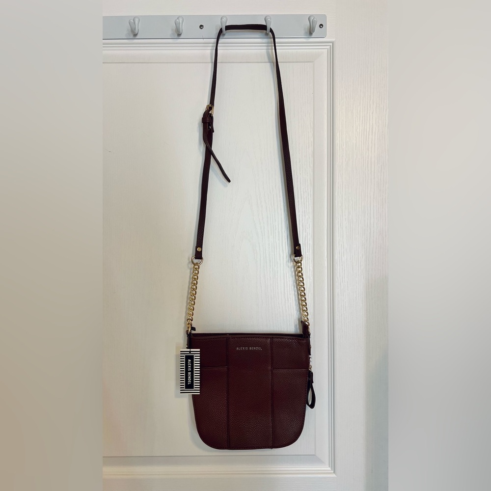 Alexis Bendel Dark Brown Expandable Crossbody Bag with Gold Chains New - Picture 2 of 11
